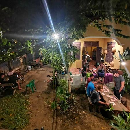 Bike&Bed Hostel Thakhek Luaran gambar